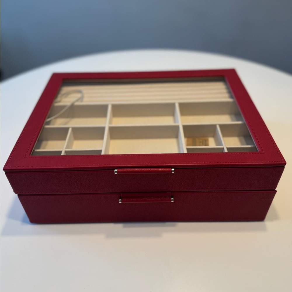 WOLF Red Jewelry Organizer with Modern Design